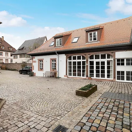 Wolkensteiner Hof 5 アパート *